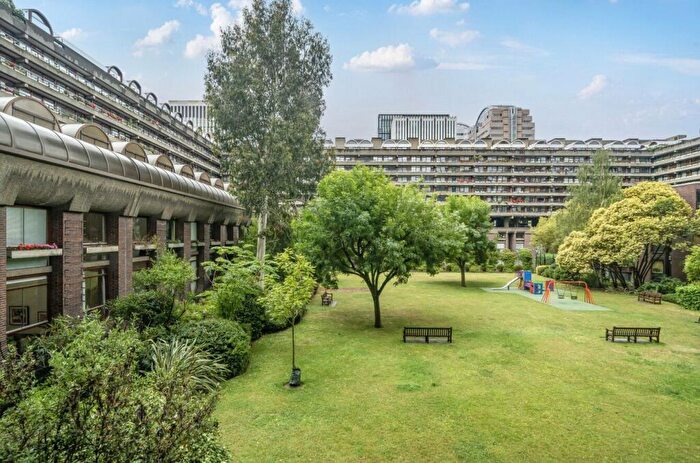 1 Bedroom Maisonette For Sale In Speed House Barbican, EC2