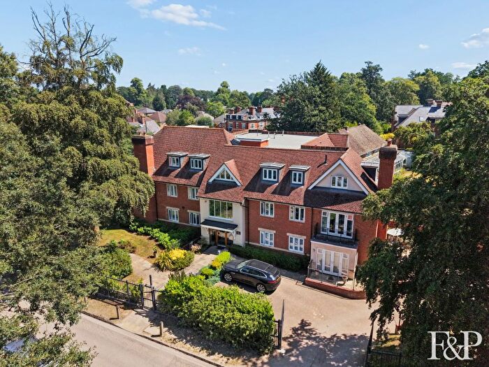 2 Bedroom Flat For Sale In Red Gables, St. Georges Lane, Ascot, Berkshire, SL5