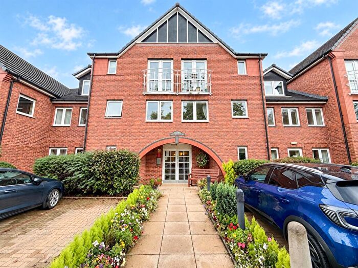 2 Bedroom Retirement Property For Sale In London Road, Nantwich, CW5