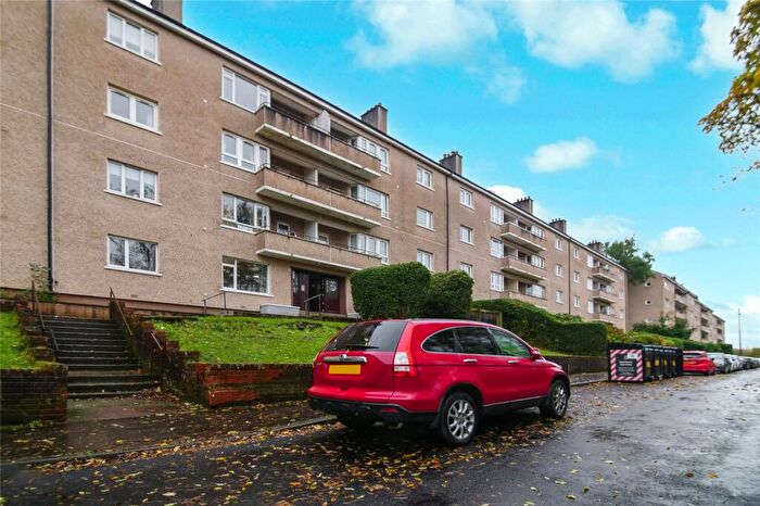 2 Bedroom Flat For Sale In Barrmill Road, Mansewood, Glasgow, G43