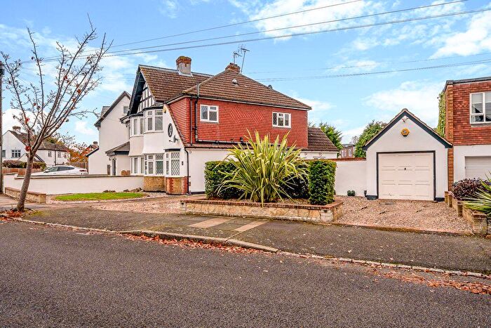 4 Bedroom Semi-Detached House For Sale In Brookmead Avenue, Bickley, Bromley, BR1