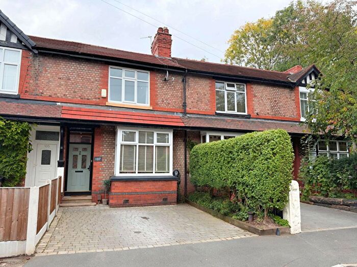 3 Bedroom Terraced House For Sale In Urban Road, Sale, M33