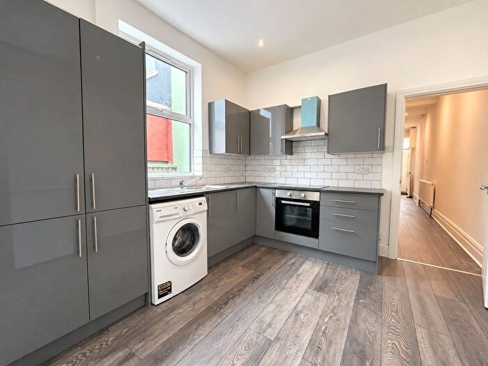 5 Bedroom Terraced House To Rent In Victoria Park Fishponds, Bristol, BS16