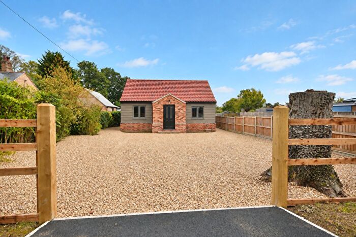 3 Bedroom Detached Bungalow For Sale In Common Road, Runcton Holme, King's Lynn, PE33