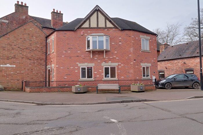 4 Bedroom Semi-Detached House To Rent In Shropshire Street, Market Drayton, TF9