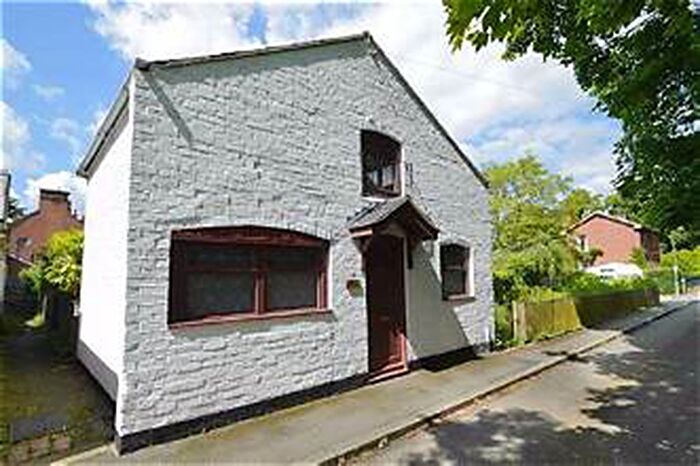 1 Bedroom Detached House For Sale In Hawthorn Road, Belle Vue, Shrewsbury, SY3