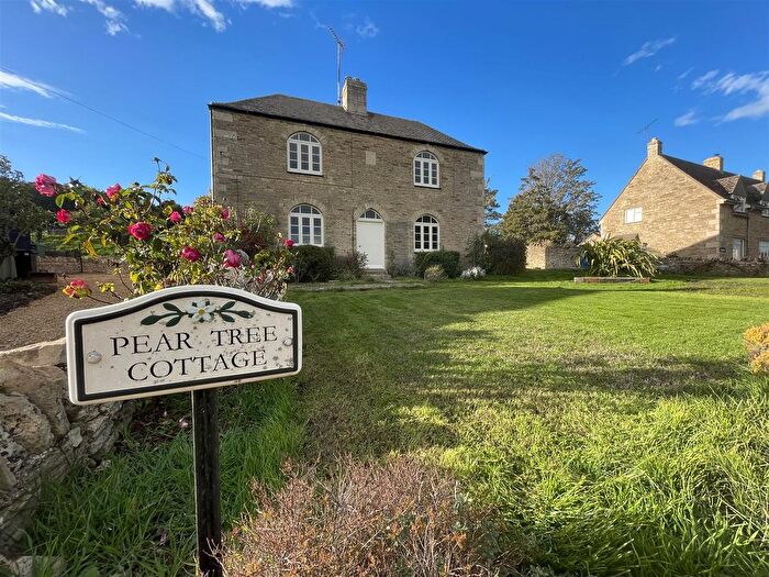 Detached House To Rent In Peartree Cottage, Tixover, Stamford, PE9