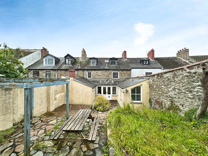 3 Bedroom Terraced House For Sale In Meneage Street, Helston, Cornwall, TR13