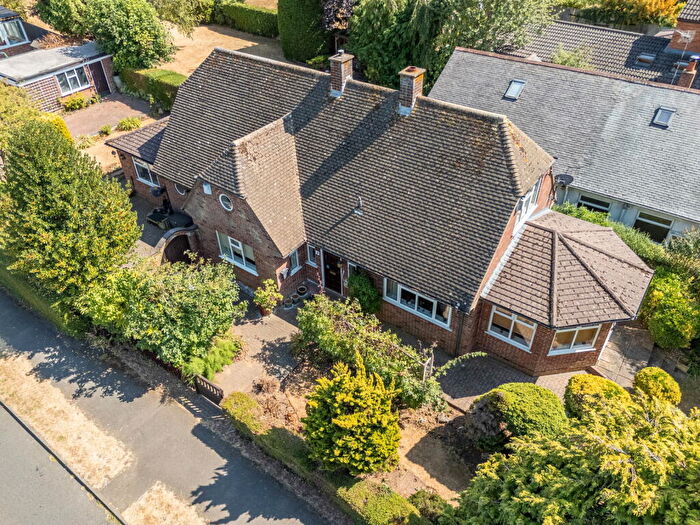 4 Bedroom Detached House For Sale In Grosvenor Road, Barton Seagrave, NN15