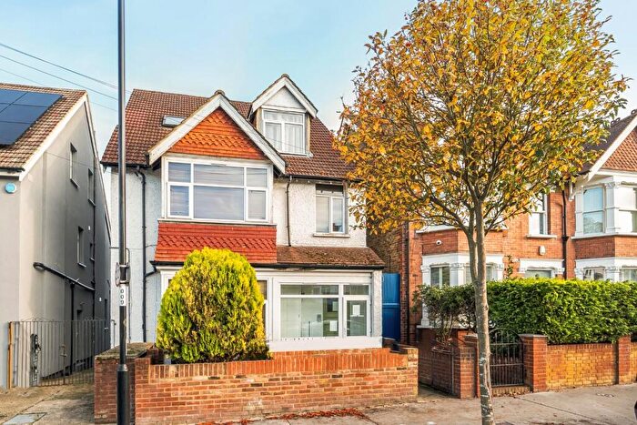 6 Bedroom Property For Sale In Blenheim Park Road, South Croydon, CR2