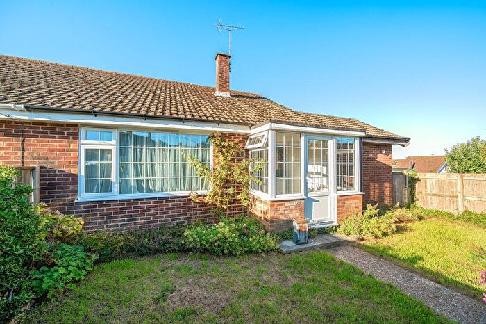 2 Bedroom Semi-Detached House For Sale In Palm Tree Way, Lyminge, CT18