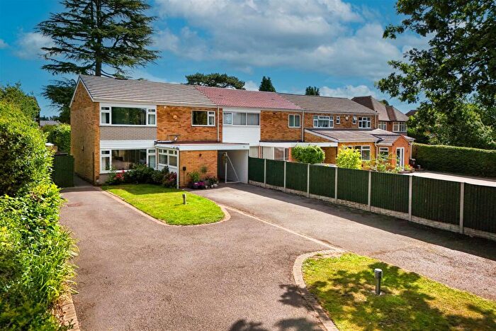 4 Bedroom End Of Terrace House For Sale In Widney Lane, Solihull, B91