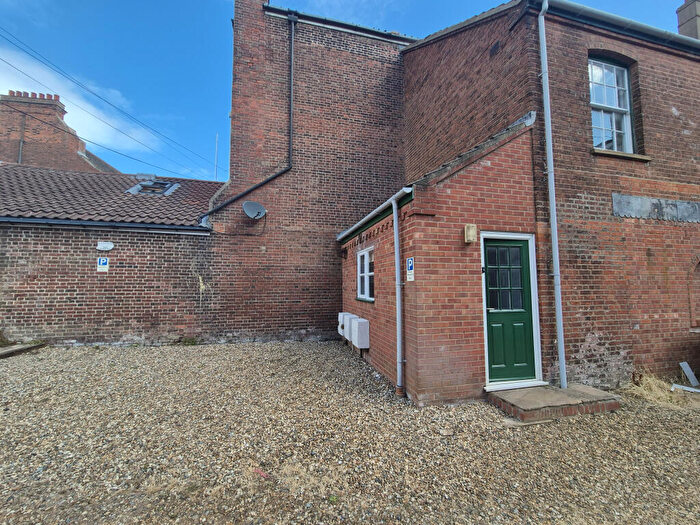 2 Bedroom Maisonette For Sale In Flat, Church Street, Cromer, Norfolk, NR27