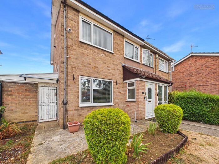2 Bedroom Semi-Detached House To Rent In Cosgrove Close, Peterborough, PE3