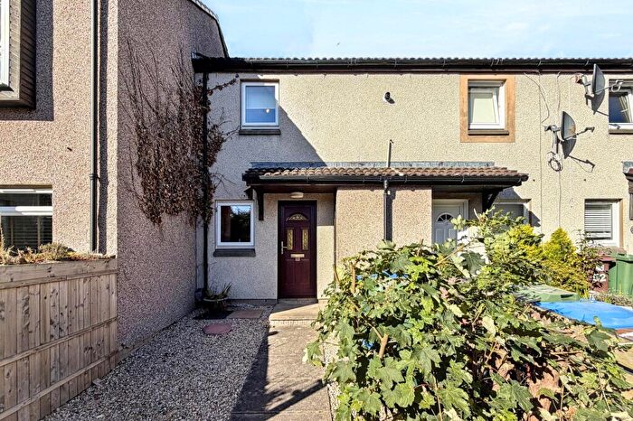 2 Bedroom Terraced House For Sale In Kingsfield, Linlithgow, West Lothian, EH49