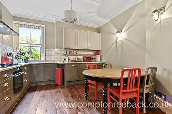 3 Bedroom Flat To Rent In Lauderdale Mansions, Maida Vale, W9
