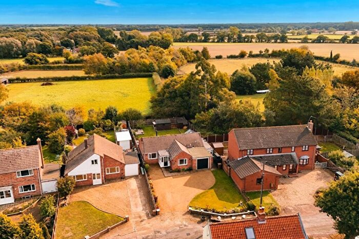 2 Bedroom Detached Bungalow For Sale In Long Lane, Ingham, Norwich, NR12