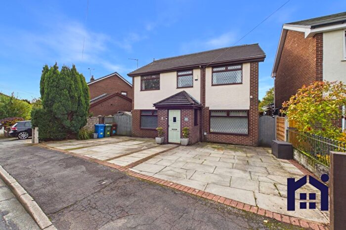 6 Bedroom Detached House For Sale In Enfield Close, Eccleston, PR7