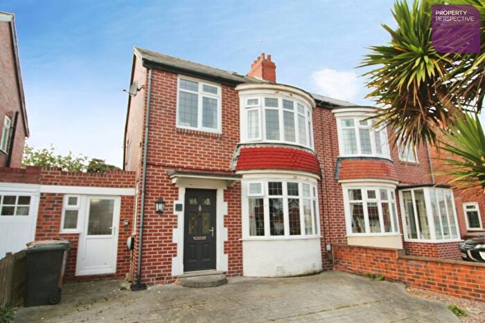 2 Bedroom Semi-Detached House For Sale In Seacrest Avenue, NE30