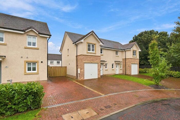 3 Bedroom Semi-Detached Villa For Sale In Armour Grove, Montgomerie Park, Irvine, KA11
