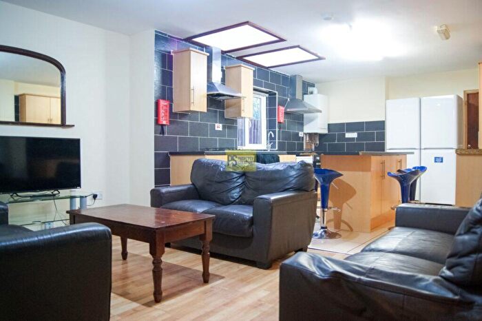 1 Bedroom Terraced House To Rent In Umberslade Road, Selly Oak, Birmingham, B29