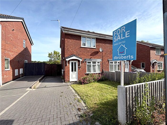 2 Bedroom Semi-Detached House For Sale In Albion Street, St. Georges, Telford, Shropshire, TF2
