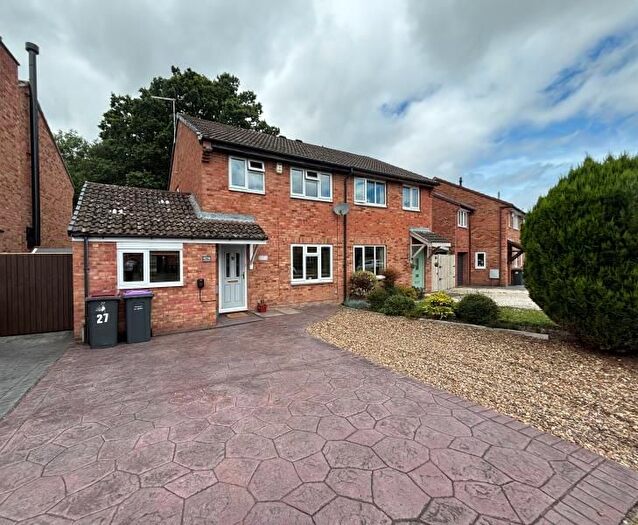 4 Bedroom Semi-Detached House For Sale In Forest Close, Ola, TF5