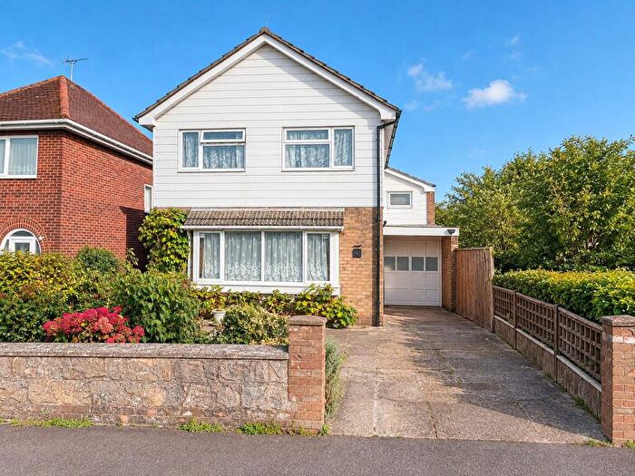 4 Bedroom Detached House For Sale In Newark Road, Peterborough, PE1
