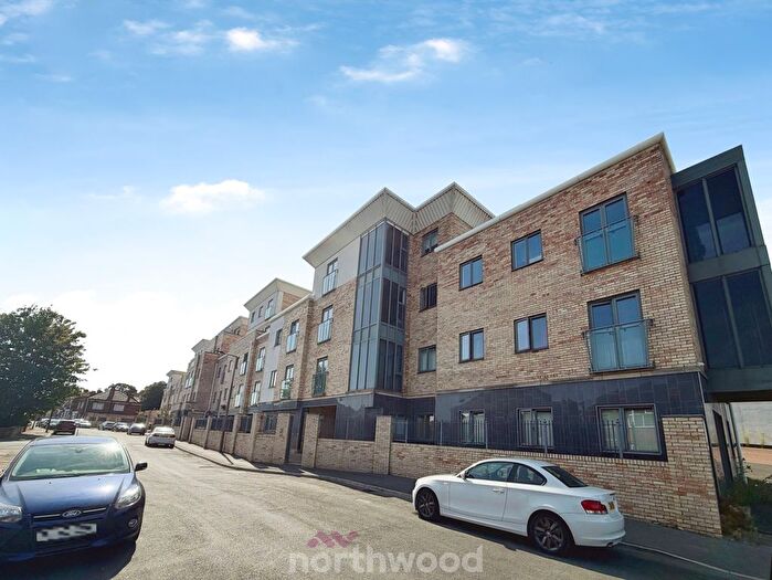 1 Bedroom Flat To Rent In Low Road, Balby, Doncaster, DN4