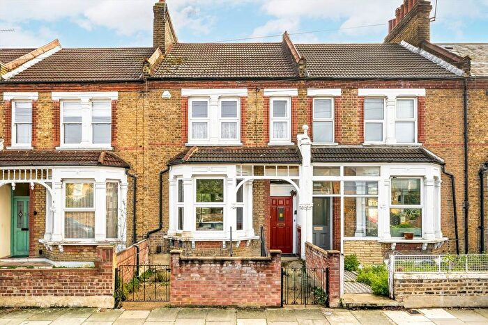 3 Bedroom Property For Sale In Priolo Road, Charlton, SE7