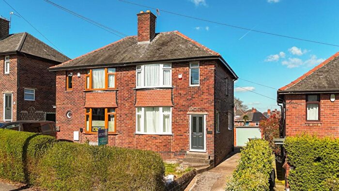 3 Bedroom Semi-Detached House For Sale In Thorpe House Avenue, Norton Lees, Sheffield, S8