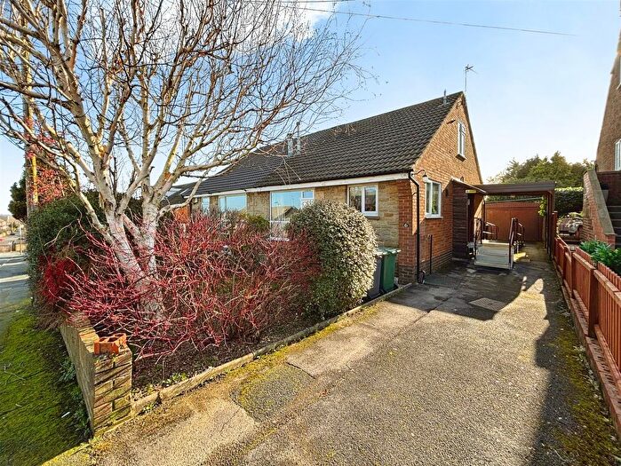 3 Bedroom Semi-Detached Bungalow For Sale In Fairway Walk, Bradford, BD7