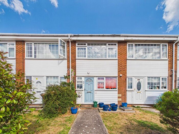 2 Bedroom Terraced House For Sale In Ormskirk Rise, Spondon, DE21