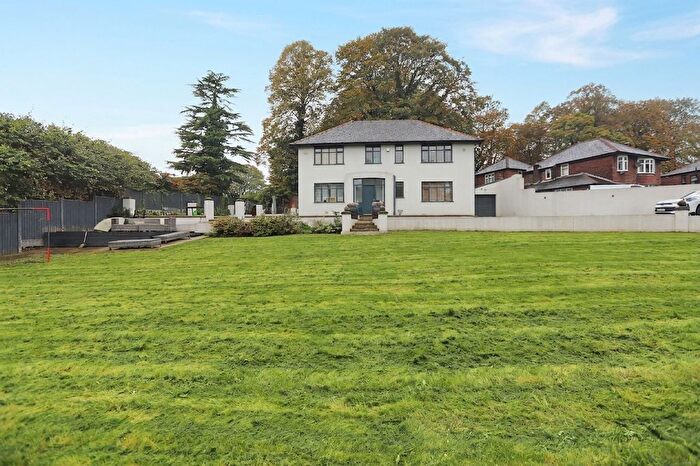 4 Bedroom Detached House For Sale In Timberhurst, Bury, BL9