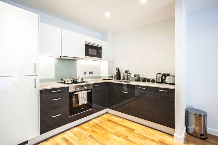 2 Bedroom Flat To Rent In Station House, Carriage Way, Deptford, SE8