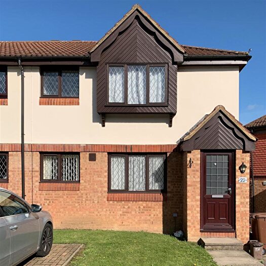 1 Bedroom Flat To Rent In Horace Gay Gardens, Letchworth Garden City, SG6