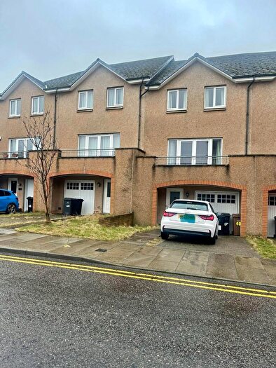 4 Bedroom Terraced House To Rent In Bothwell Road, Aberdeen, AB24