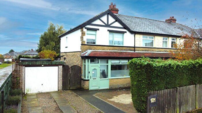 3 Bedroom Terraced House For Sale In Reevy Road, Wibsey, Bradford, BD6