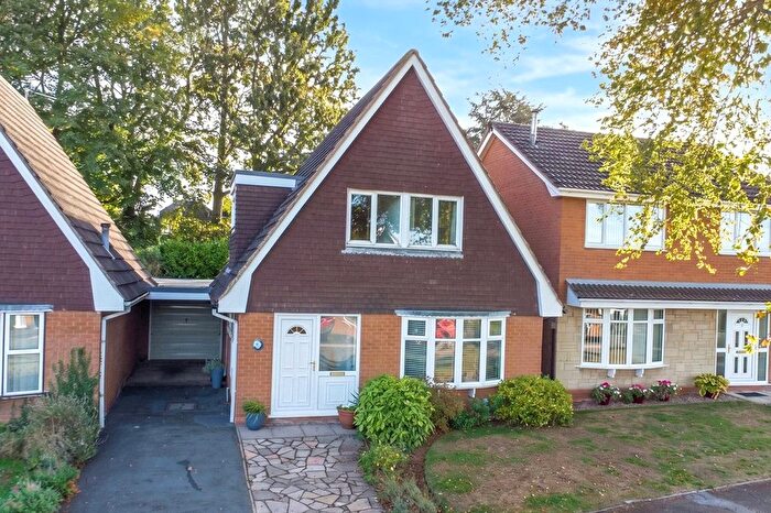 3 Bedroom Detached House For Sale In Kenton Drive, Off Wenlock Road, Shrewsbury, Shropshire, SY2