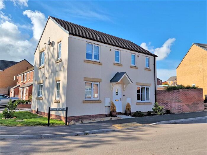 3 Bedroom Detached House For Sale In Meek Road, Newent, GL18