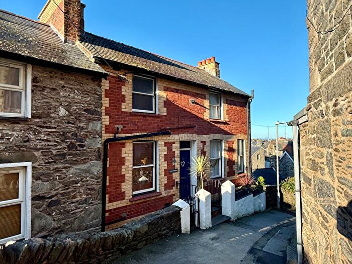 2 Bedroom Maisonette For Sale In Gwril View, Dinas Oleu Road, Barmouth, LL42