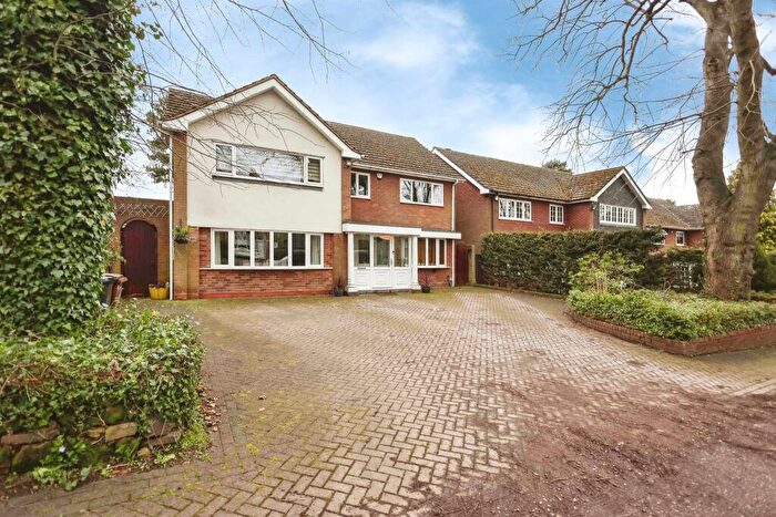 4 Bedroom Detached House To Rent In Rectory Lane, Castle Bromwich, B36