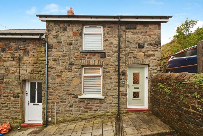 3 Bedroom End Of Terrace House For Sale In Cardiff Street, Ogmore Vale, Bridgend, CF32
