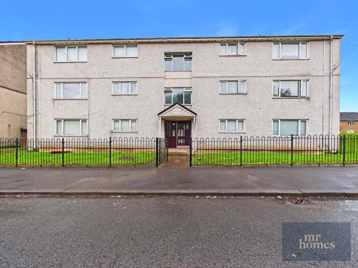 2 Bedroom Flat For Sale In Beechley Drive, Cardiff, CF5