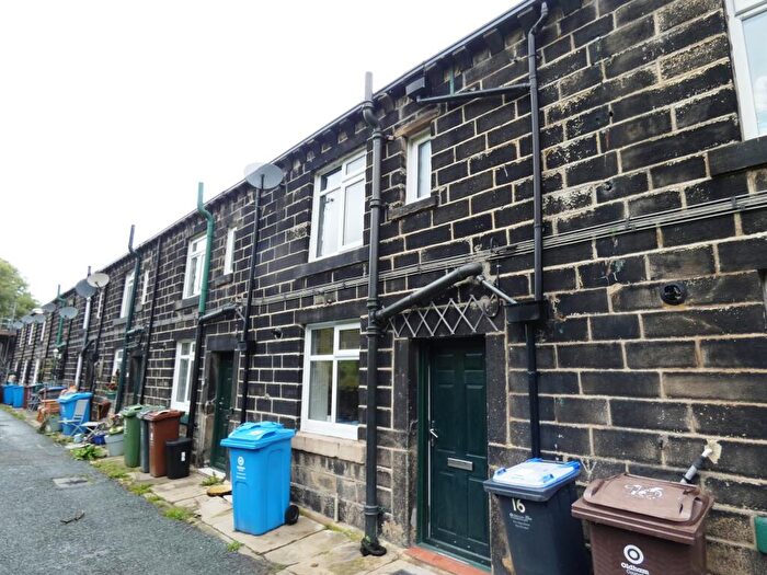 3 Bedroom Terraced House To Rent In Hey Top, Bradbury Lane, Greenfield, Oldham, OL3