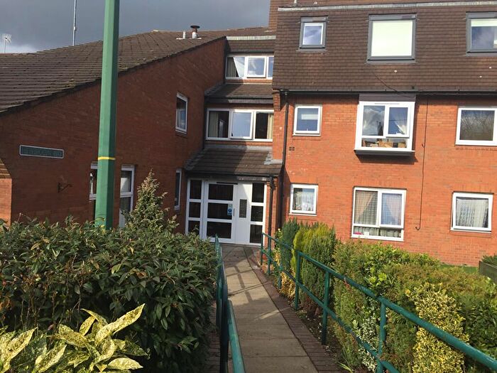1 Bedroom Flat To Rent In Over 's Newbiggin Way, Longacre Street, Macclesfield, Cheshire East, SK10