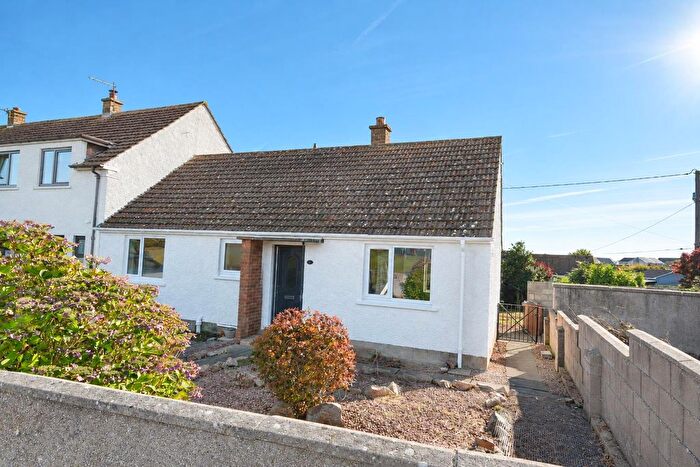 2 Bedroom Semi-Detached Bungalow To Rent In Straiton Crescent, Balmullo, Fife, KY16