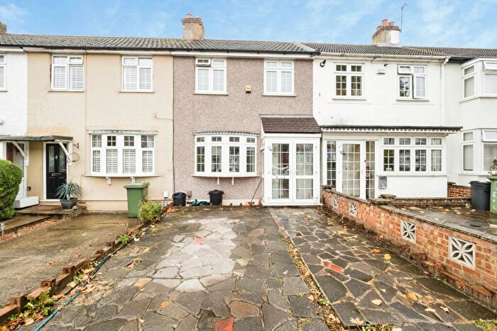 2 Bedroom Terraced House For Sale In Northumberland Avenue, Hornchurch, RM11