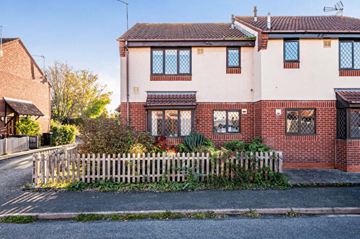 1 Bedroom Terraced House For Sale In Regent Gardens, Hereford, HR1