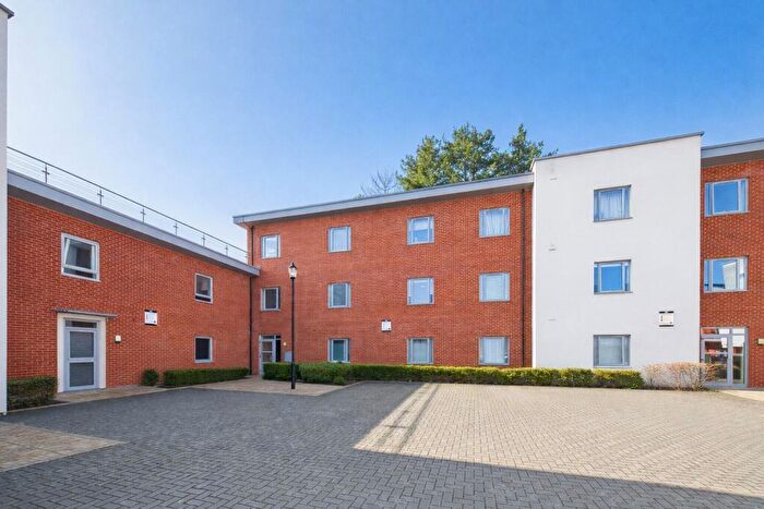 2 Bedroom Flat To Rent In Heating & Hot Water Included, Pallatia Court, High Wycombe, Buckinghamshire, HP13
